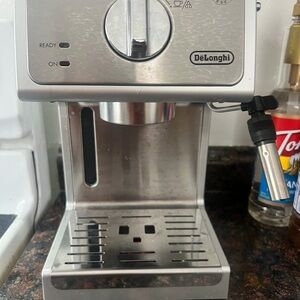 DeLonghi Silver Espresso Machine